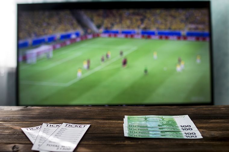 Betting on football on tv